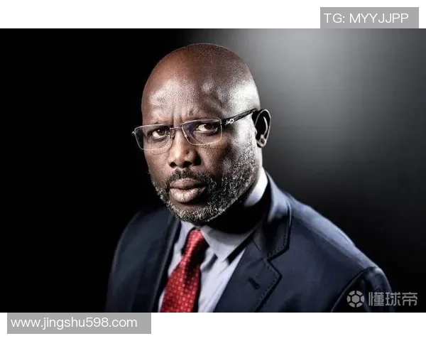 法国足球明星跨界挑战篮球赛场展现全能运动才华