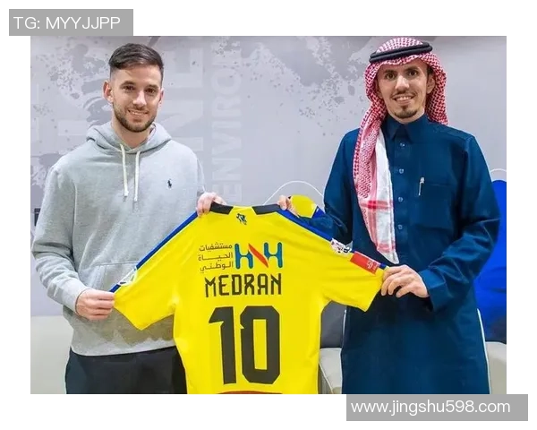 足球明星德兰杰的传奇生涯与场外风采揭秘