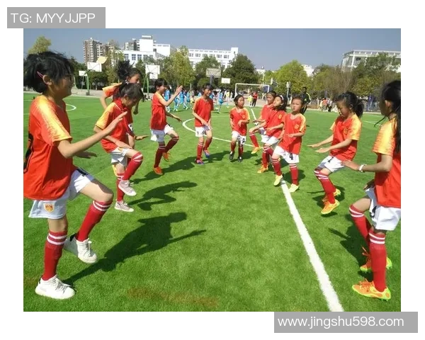 足球明星女球员艺名全解析让你了解她们的魅力与风采 足球明星女球员艺名全解析让你了解她们的魅力与风采